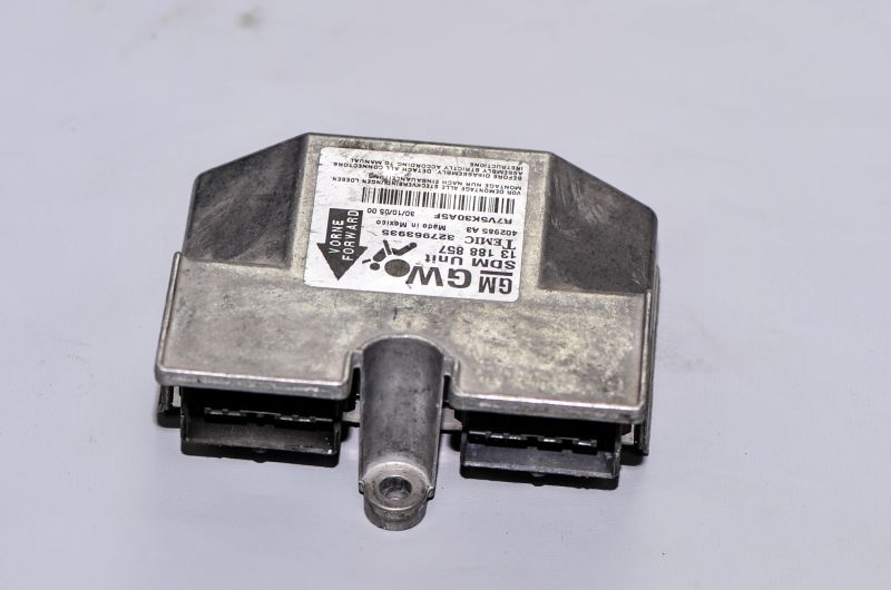 OMEGA ÇIKMA YEDEK PARÇA ASTRA H AIRBAG BEYNİ GW